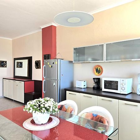 Sea View Apartments In Дуррес Екстер'єр фото