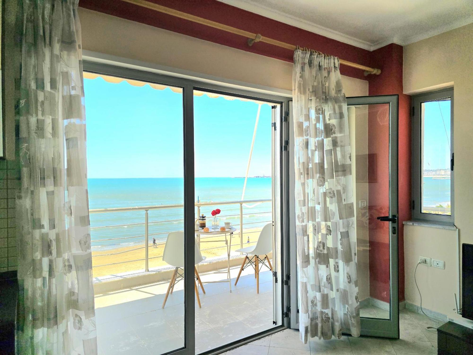 Sea View Apartments In Дуррес Екстер'єр фото