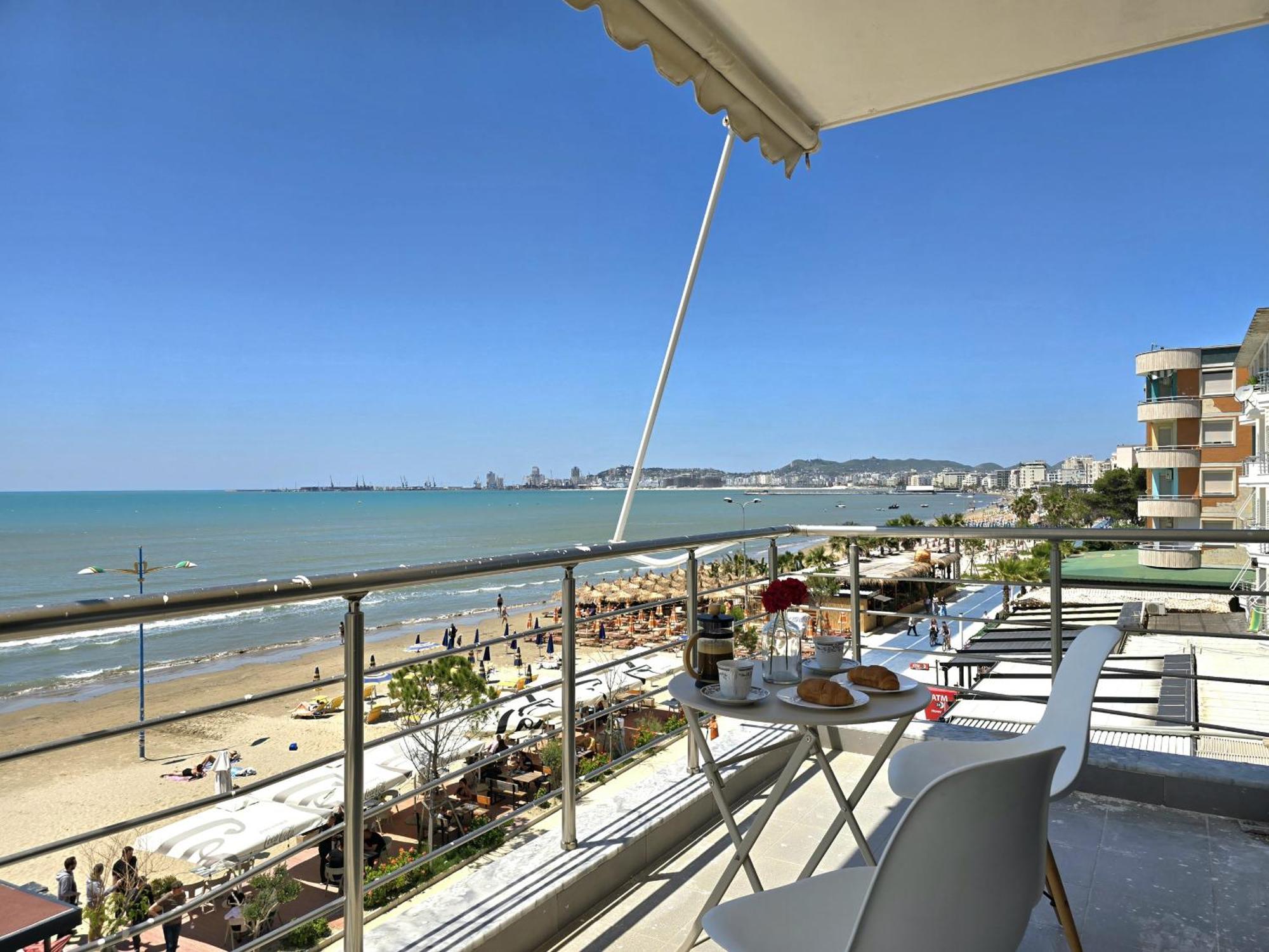 Sea View Apartments In Дуррес Екстер'єр фото